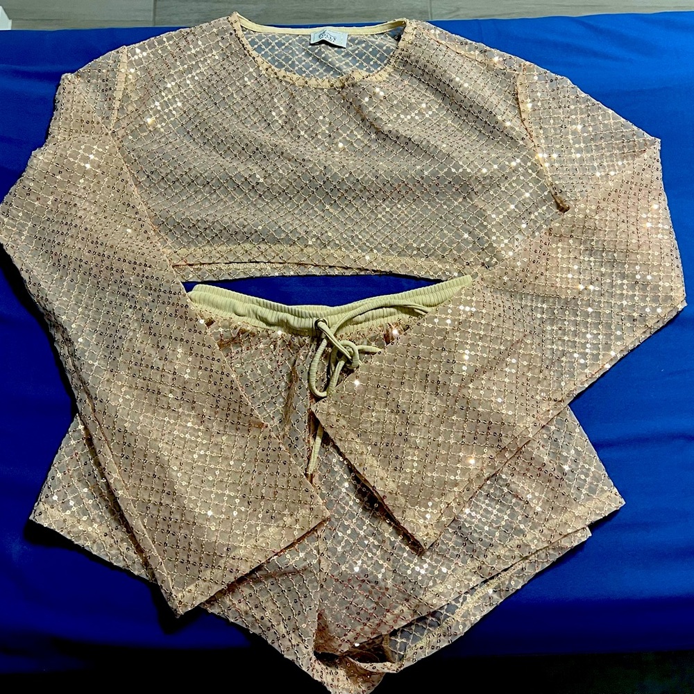 Beautiful 2 pieces sequins set - Picture 1 of 4